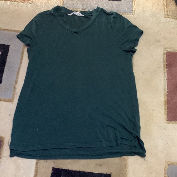 Womens T shirts sizes xs- m - Picture 2 of 9